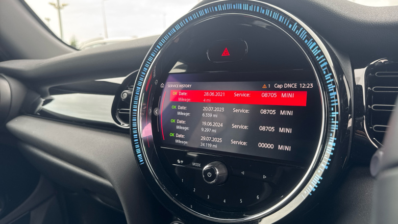 MINI Hatchback 1.5 Cooper Sport 5dr Petrol Hatchback